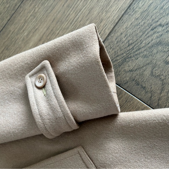 Vintage Wool tan coat - Picture 9 of 14